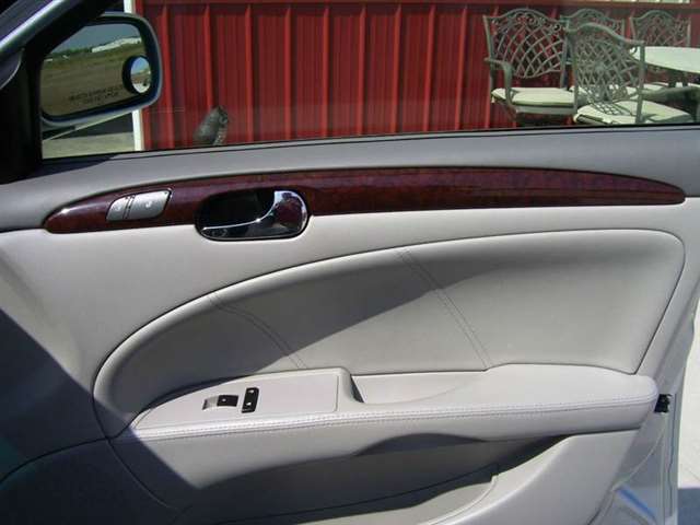 2011 Buick Lucerne CXL 4dr Sedan